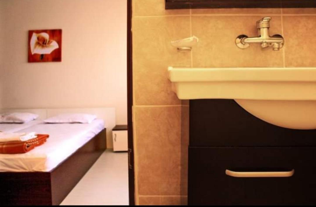 Hotel Zoia Chernomorets Exterior foto